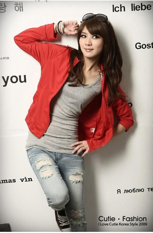 redjacket1.jpg picture by spreee_photos