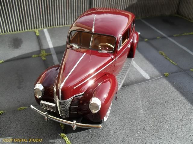 1940FordTudor008copy.jpg