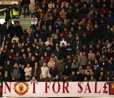 ManUtdNotForSale-vi.jpg