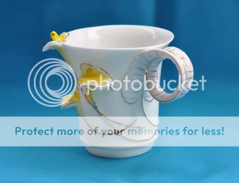 Yellow Floral Cup & Saucer ★★★★★  